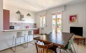 Sant'Isaia Apartment By Wonderful Italy